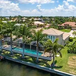 Mangrove Bay Sw Cape - Waterfront Private Home Locally Owned & Managed, Fair & Honest Pricing