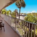 Inn On The Gulf