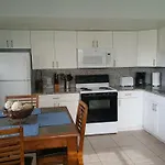 Monterey Condo-Motel