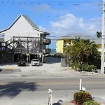5583 Estero Villa 1 Deep Sea Dive