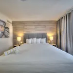 Riverside Apartments By The Beach