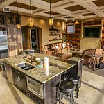 425 Palermo Circle