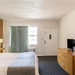 Oyo Hotel Pompano Beach