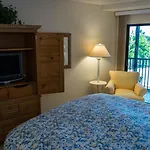 Coquina Moorings Two Bedroom Apartment, 102