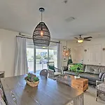 Emerald Hideaway Renovated Condo In Navarre Beach