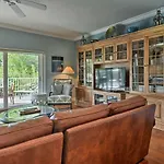 Holmes Beach Home Pool, Hot Tub, Walk To Beach!