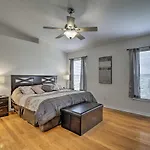 Bradenton Home With Saltwater Pool, Spa And Lanai!