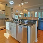 Holmes Beach Family Home Private Pool And 3 Decks!