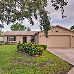Breezy Sarasota Home With Private Pool Near Beach!