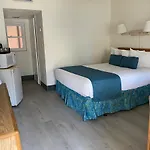 Beach Shell Inn