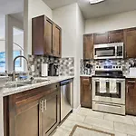 Modern Condo With Pool 4 Mi To Clearwater Beach!