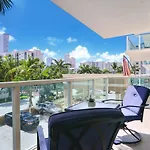 Intracoastal Yacht Club By Hosteeva