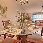 Centrally Located Deltona Home With Pool And Yard