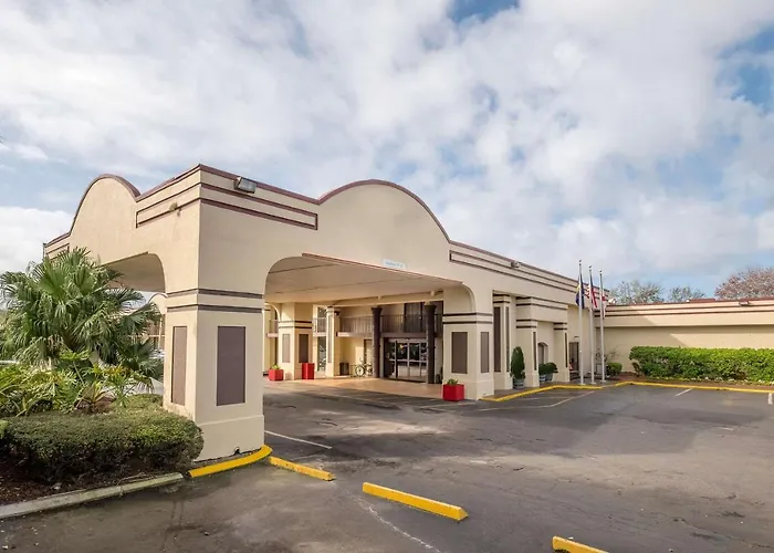 Days Inn By Wyndham Neptune Beach