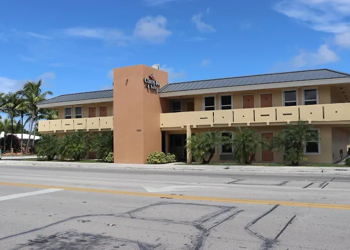 Curtis Inn & Suites