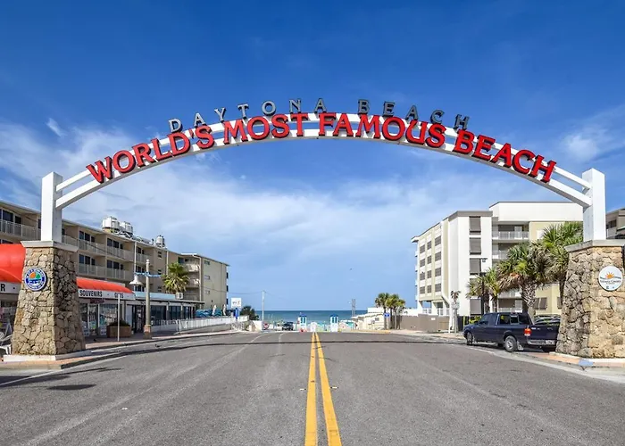 Daytona Condo With Beautiful Ocean And City View