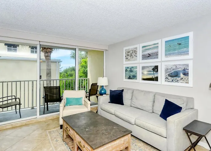 Laplaya 202E Catch The Gentle Gulf Breezes On Your Private Balcony Beneath The Swaying Palms