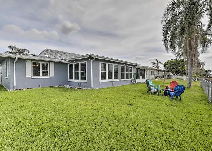 Charming Home With Patio, 7 Mi To Sunset Beach!