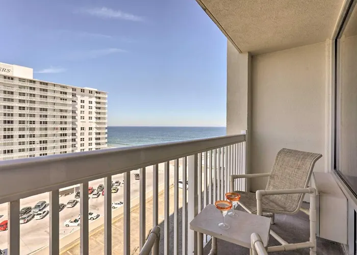 Ocean-View Daytona Beach Resort Retreat With Balcony
