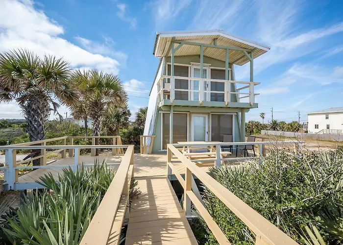Oasis Beach House, 2 Bedrooms, Sleeps 6, Beach Front, Hdtv, Wifi