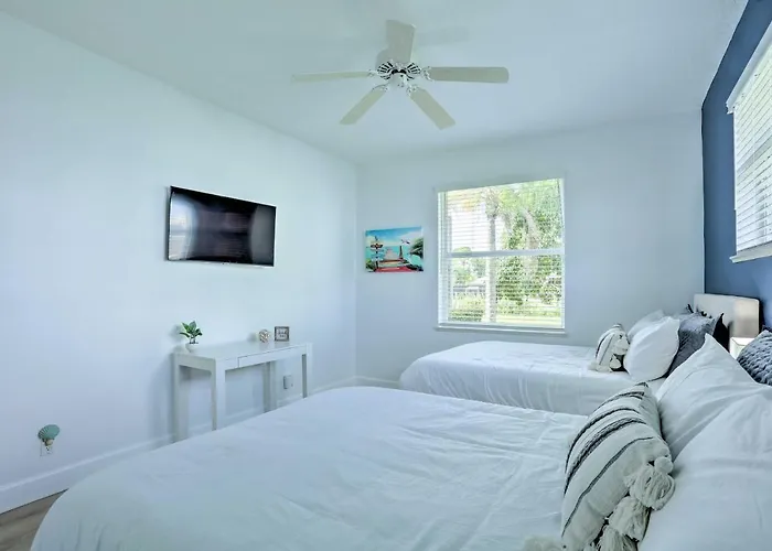 Private Pool And Hot Tub Port St Lucie Escape