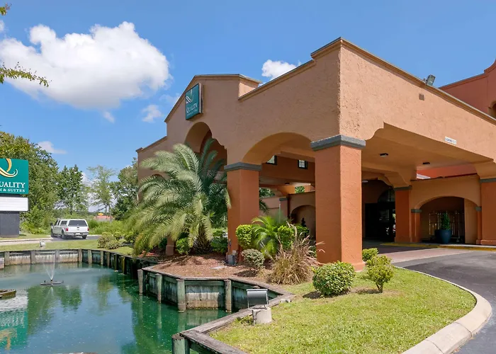 Quality Inn & Suites Jacksonville-Baymeadows