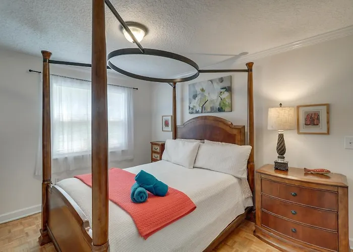 Beach Retreat In Jacksonville Petandfamily-Friendly