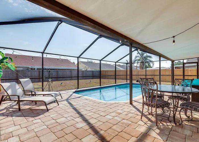 Apollo Beach Vacation Rental With Private Pool!