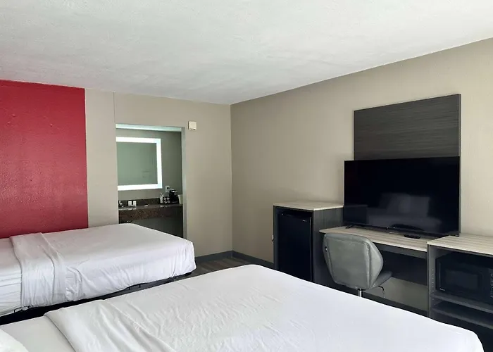 Ramada By Wyndham Cocoa