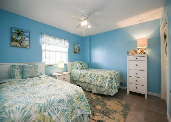 Welcome To The Pelican Lodge !