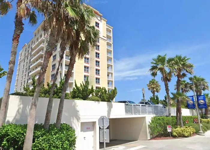 Opus Condominiums