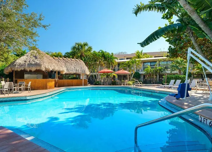 Best Western Naples Inn & Suites