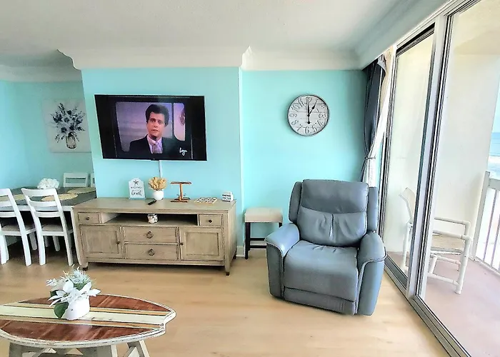 Sunkissed-Modern Oceanfront Condo Daytona Beach
