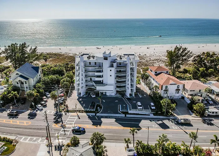 Oceana 305 East