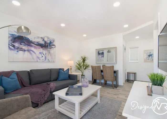 Lovely 1Br W Parking Space & Walk To The Beach #7