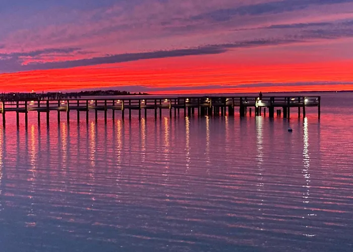 Romantic Condo For 2-Sunset Harbor Palms 1-205, Pool, Fishing Pier