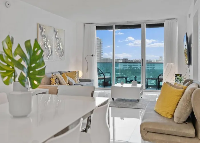 Great Apartment With Beach Access