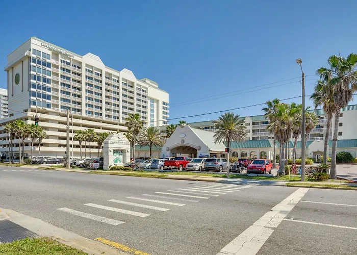 Daytona Beachfront Condo With Ocean View