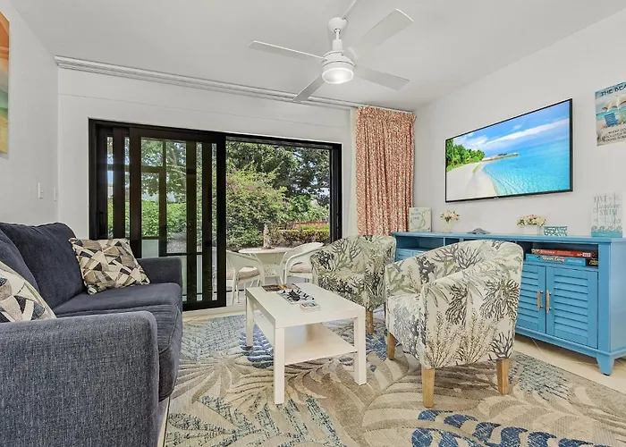 Park Shore Resort Beautiful Deluxe 2 Bed 2Bath Condo