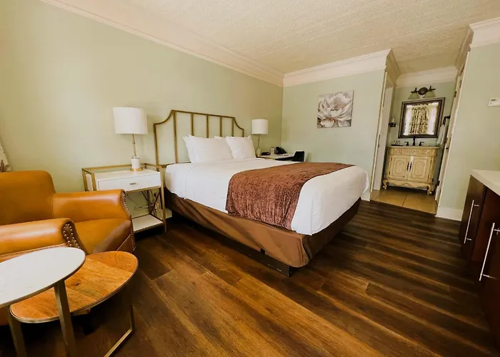 Bayfront Inn