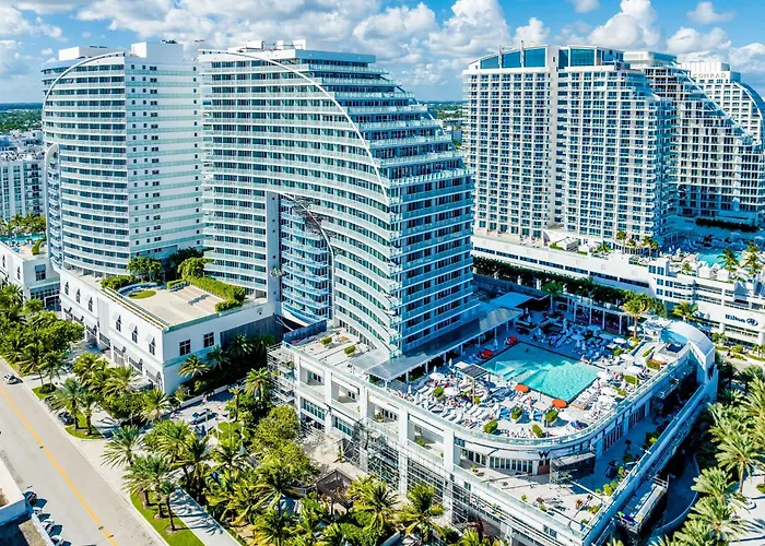 Luxury 2Br 2Ba With Resort Amenities And Beach Access