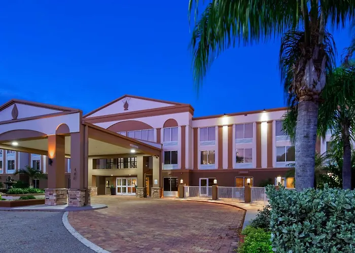 Best Western Plus Ambassador Suites