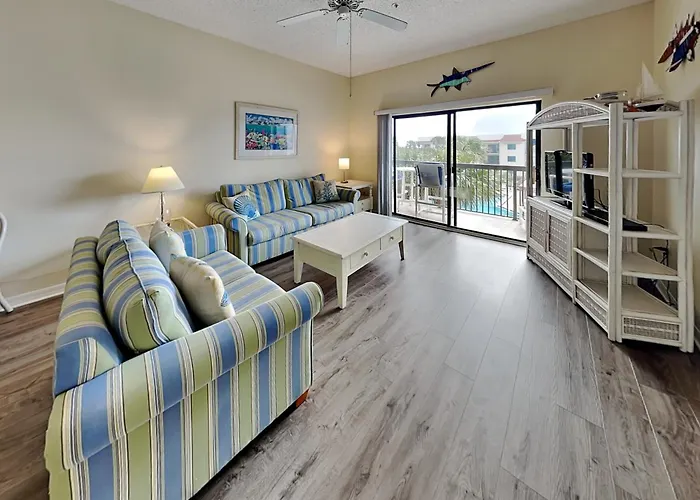 Ocean Village Club Q35