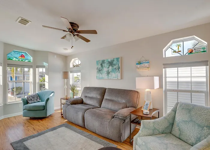 Nettles Island Jensen Beach Home Walk To Ocean!