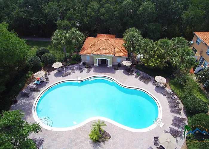 Family Friendly Four Bedrooms 5145