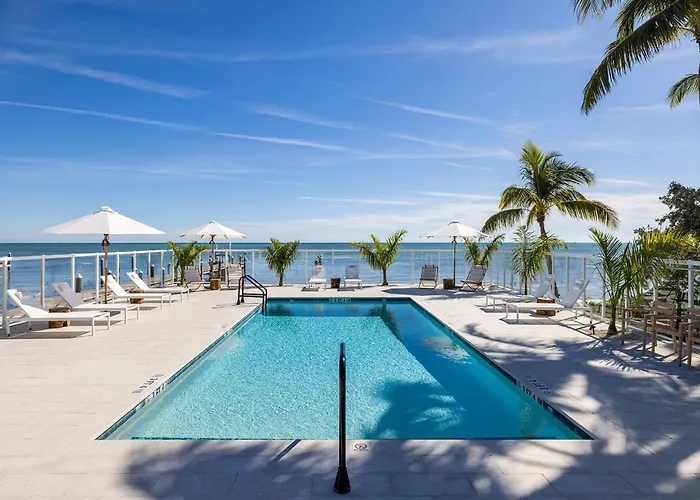 Pines & Palms Resort