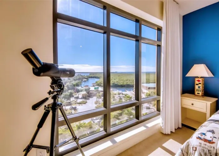 Vista Del Mar At Cape Harbour Marina, 10Th Floor Luxury Condo, King Bed, Views!