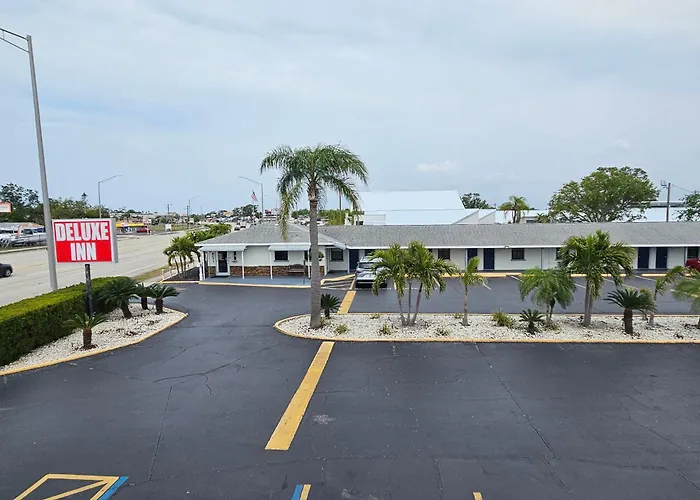 Deluxe Inn - Sarasota