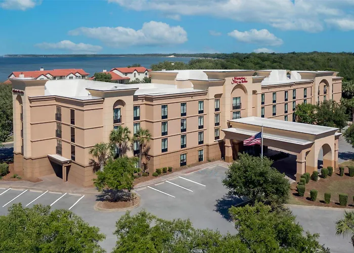 Hampton Inn & Suites Pensacola/Gulf Breeze