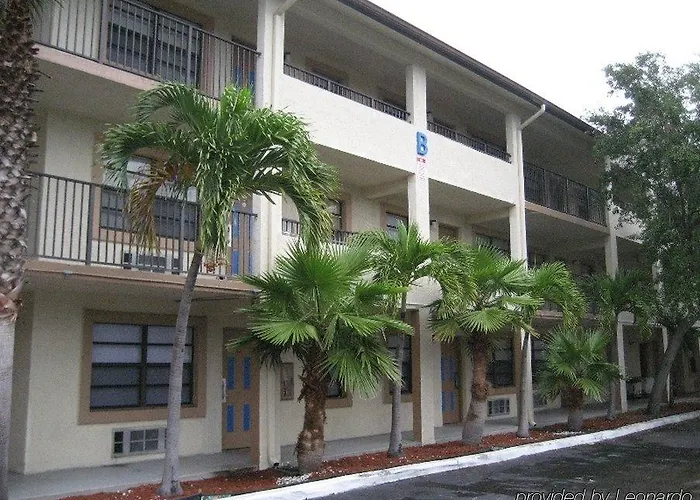 Homing Inn - Boynton Beach